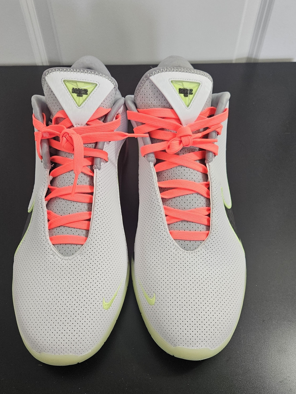 NWOT Men's Nike LeBron 22 Crown Jewel Lebron James Basketball Sneakers Size 14